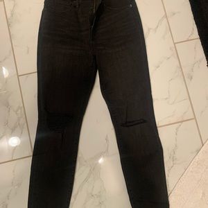 Madewell curvy skinny 28p black jeans